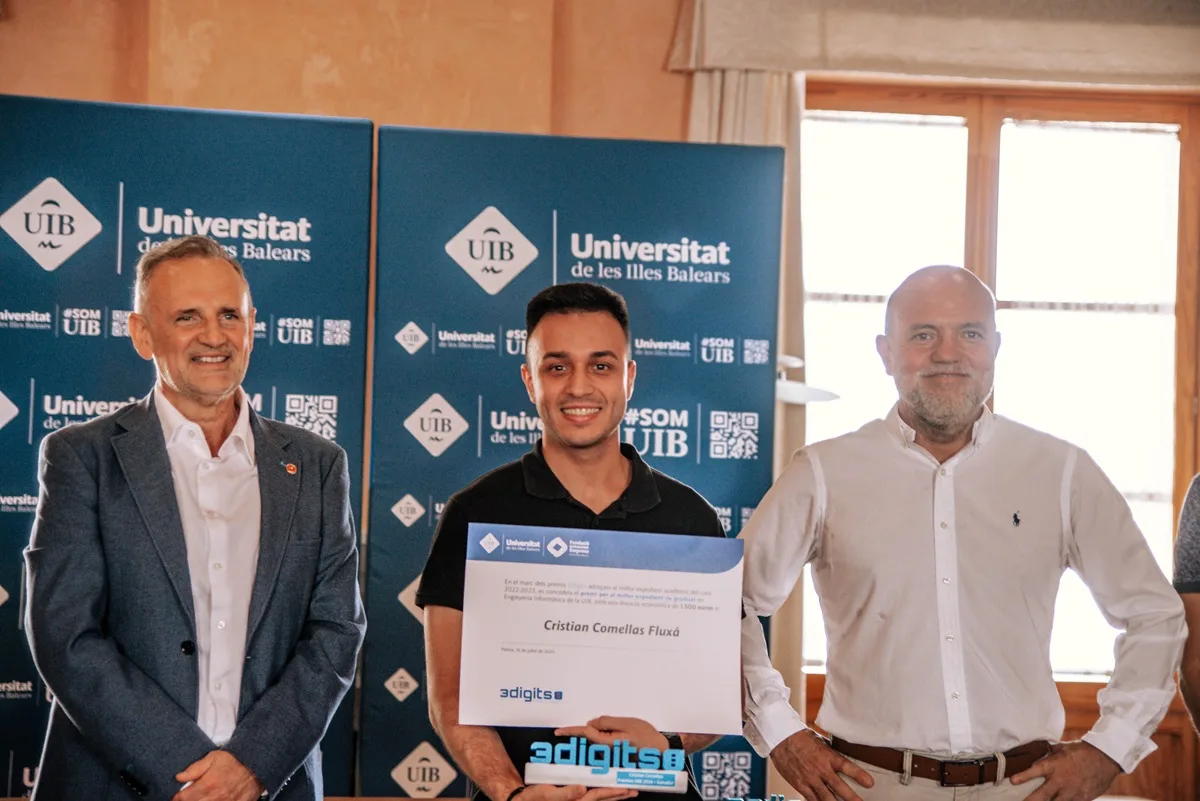 Premios 3digits en Ingeniería Informática de la UIB Premios 3digits en Ingeniería Informática de la UIB