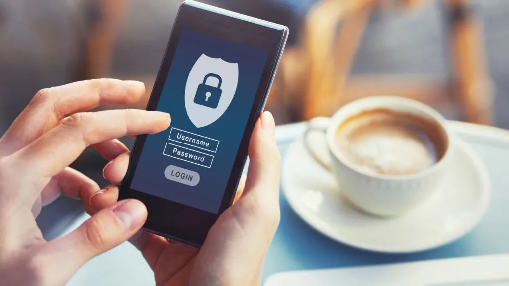 Ciberseguridad en Black Friday y Cyber Monday 2025: consejos para proteger tus compras